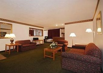 Clarion Hotel & Conference Center