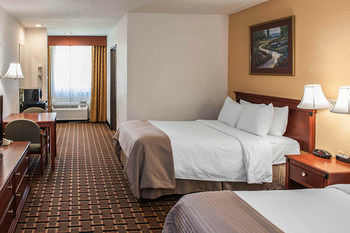 Clarion Hotel & Conference Center