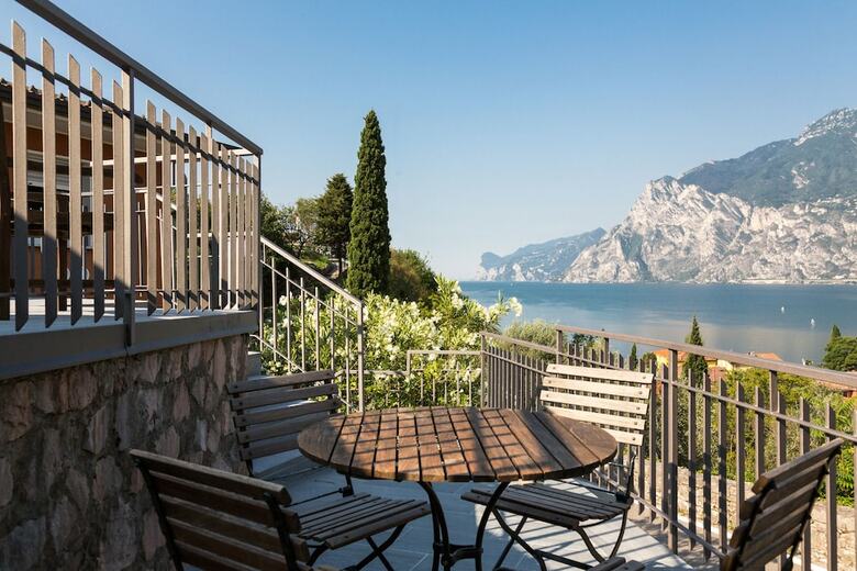 Villa Fiore