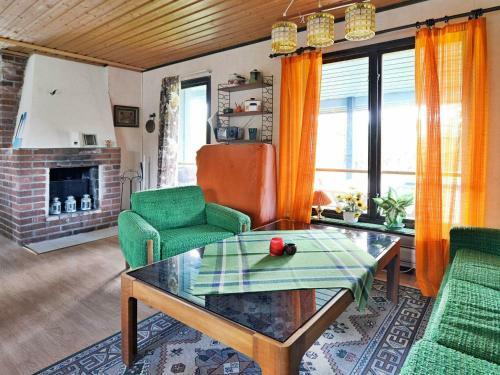 Two-bedroom Holiday Home In K�pingsvik