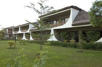 Hotel Club Du Lac Tanganyika