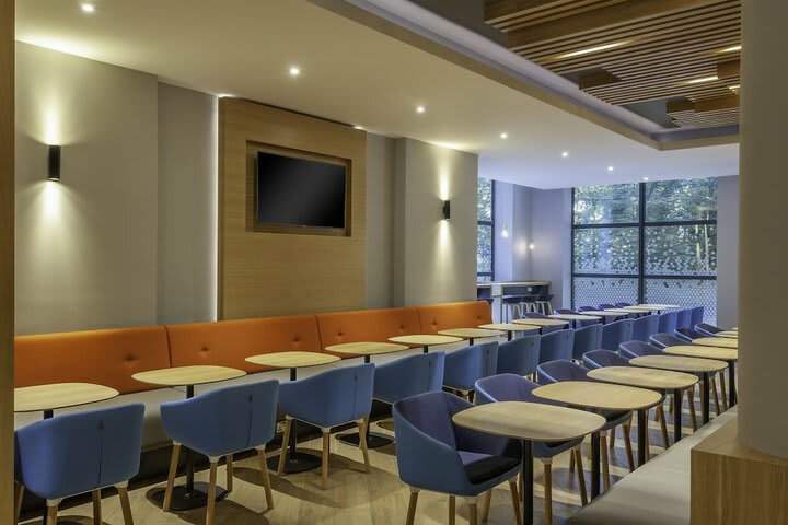 Hotel Express By Holiday Inn Dublin Airport