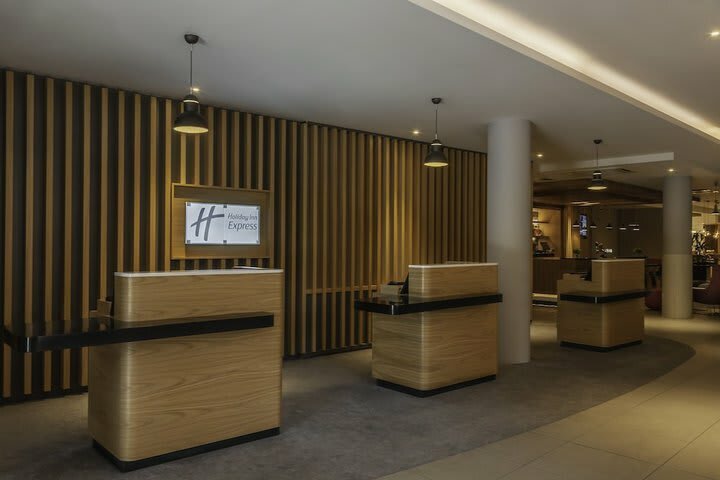 Hotel Express By Holiday Inn Dublin Airport