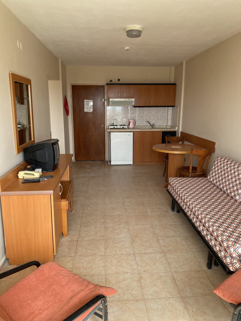 Tuntas Apart Hotel Kusadasi