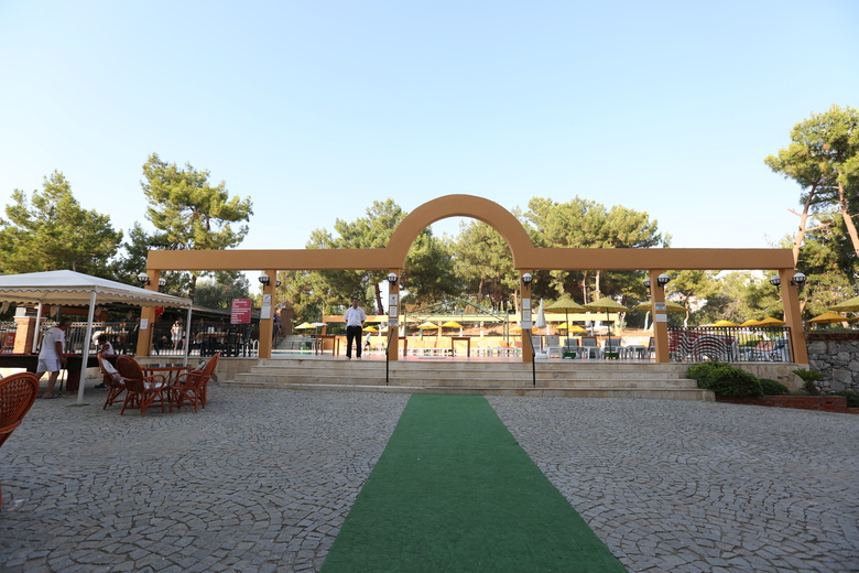 Tuntas Apart Hotel Kusadasi