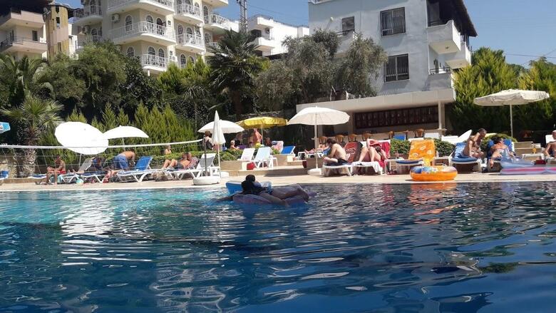 Tuntas Apart Hotel Kusadasi