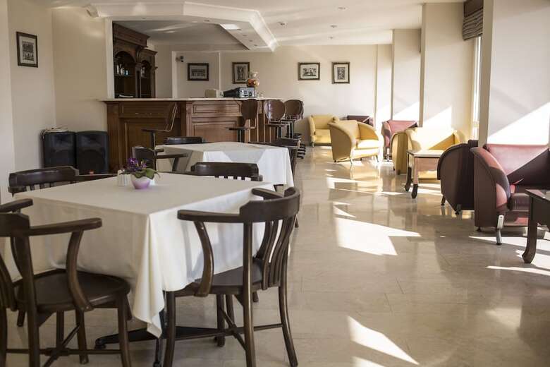 Tuntas Apart Hotel Kusadasi