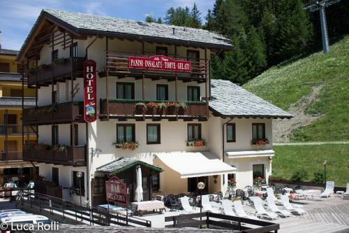 Hotel Meubl� Della Nouva