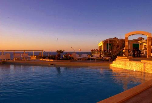 Hotel Bellevue Del Golfo