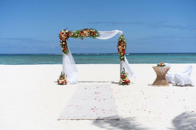 Beachcomber Dinarobin Hotel Golf & Spa