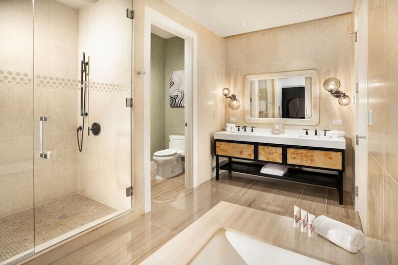 Virgin Hotels Las Vegas, Curio Collection By Hilton