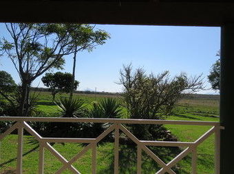 Bed & Breakfast Mentors Country Estate
