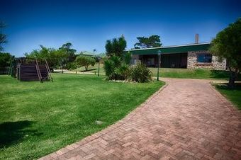 Bed & Breakfast Mentors Country Estate