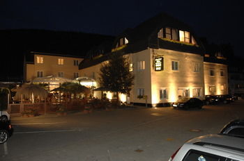 Mosel Hotel H�hn