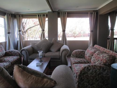 Hostal Monchique Boutique Guest House
