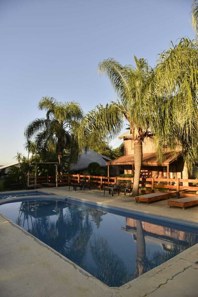 Lodge Caba�as Altos De Artalaz