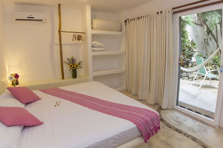 Residencia The Blue Pearl Suites