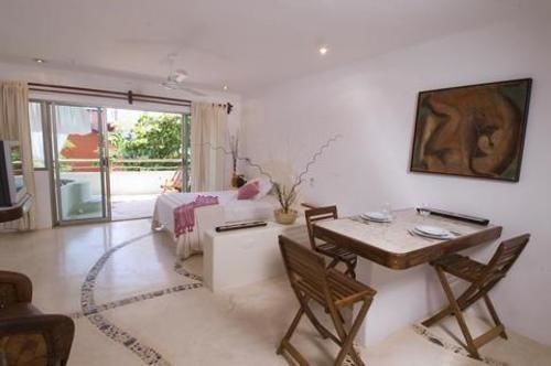 Residencia The Blue Pearl Suites