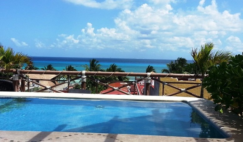 Residencia The Blue Pearl Suites