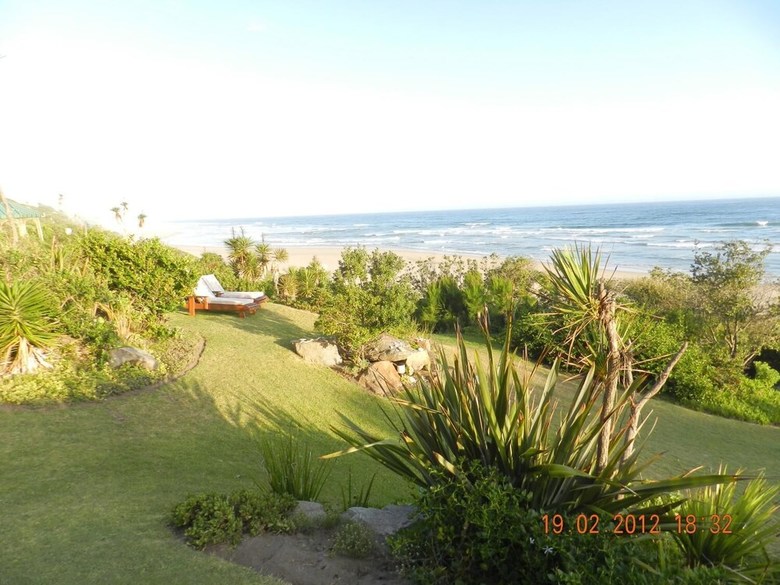 Hostal The Pink Lodge On The Beach