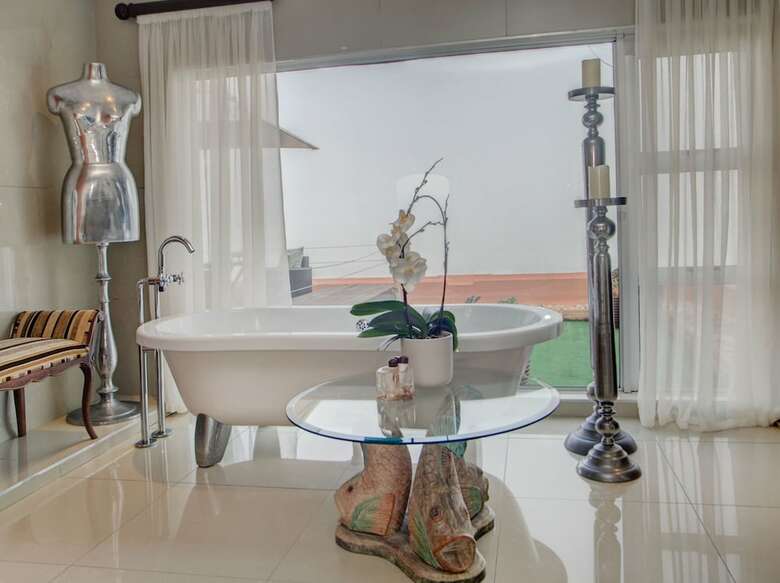 Hostal Xanadu Guest Villa