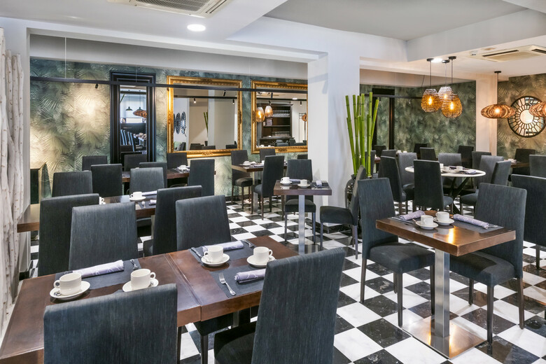 Hotel Salles Aeroport de Girona