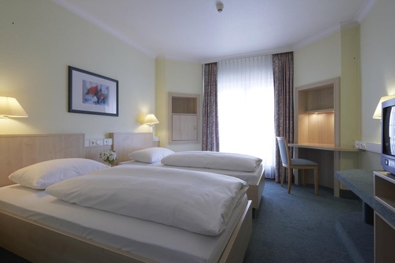 Intercityhotel Hamburg-altona