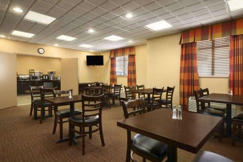 Hotel Ramada By Wyndham Surrey/langley