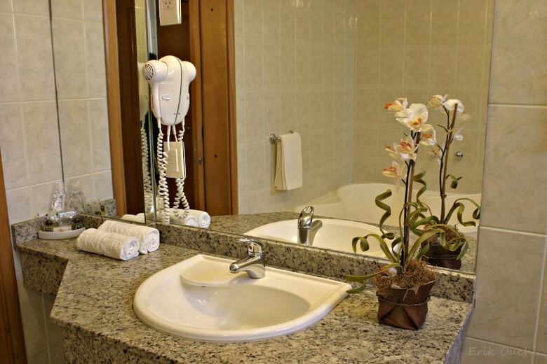 Barbur Plaza Hotel