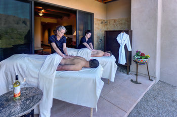 Hotel Hacienda Del Sol Ranch Resort