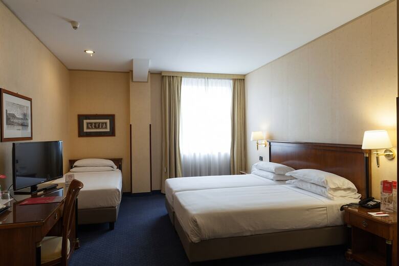 Hotel Ramada Naples