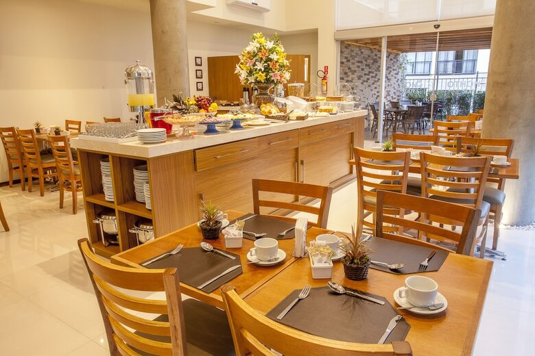 Hotel Sao Carlos Othon Suites
