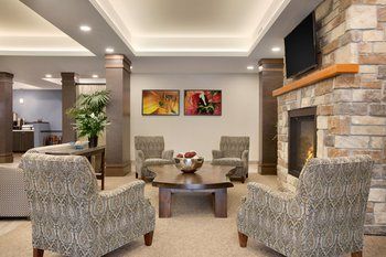 Hotel Days Inn And Suites Lindsay