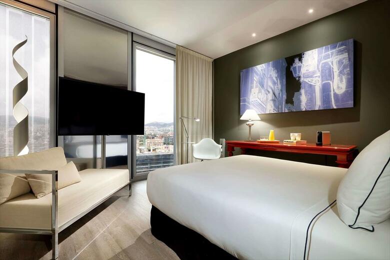Hotel Meli� Barcelona Sky