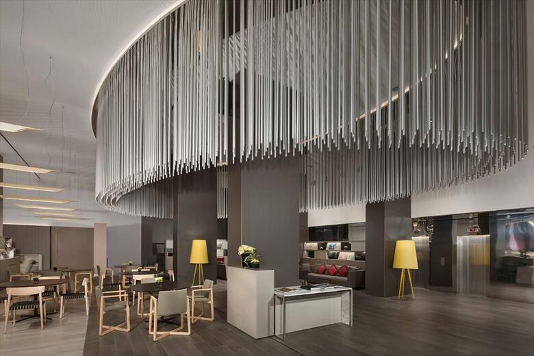 Hotel Meli� Barcelona Sky