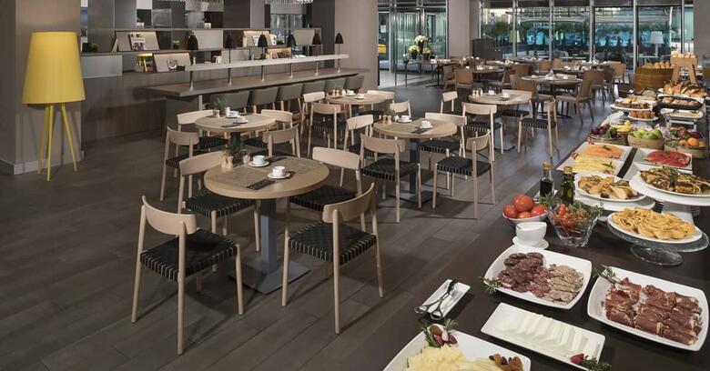 Hotel Meli� Barcelona Sky