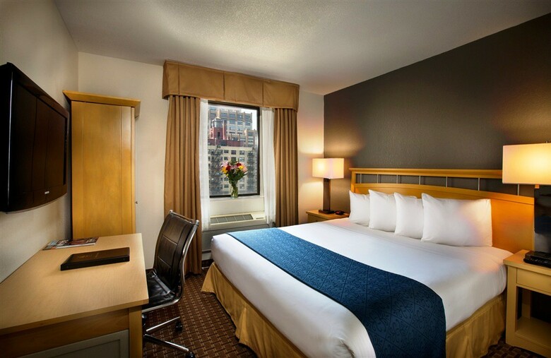 Hudson River Hotel