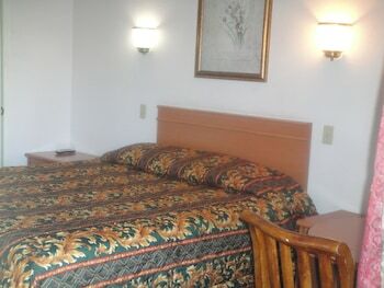 Motel Harbor Inn