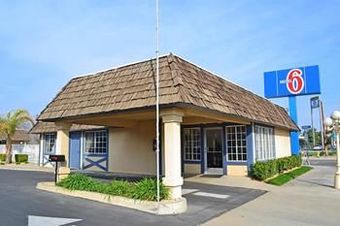 Motel 6 Kingsburg