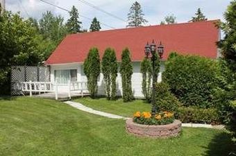 Posada Tara Manor Inn