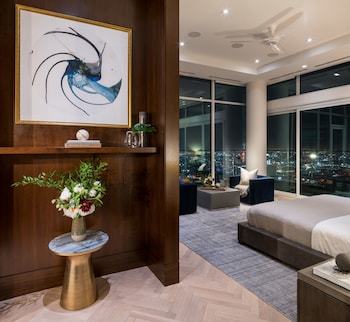 Apartamentos Level Furnished Living
