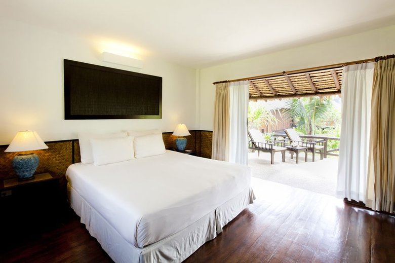 Hotel Island Village