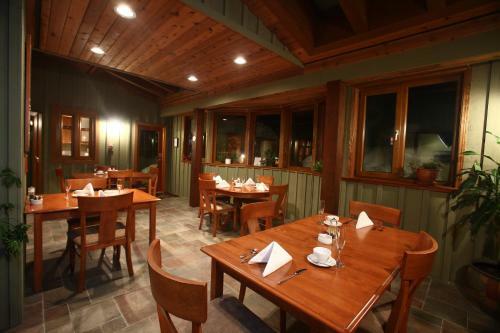 Whistler Alpine Chalet Retreat & Wellness