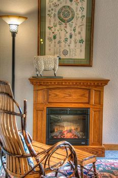 Bed & Breakfast Wild Horse Inn