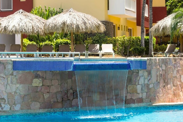Hotel Hesperia Playa El Agua