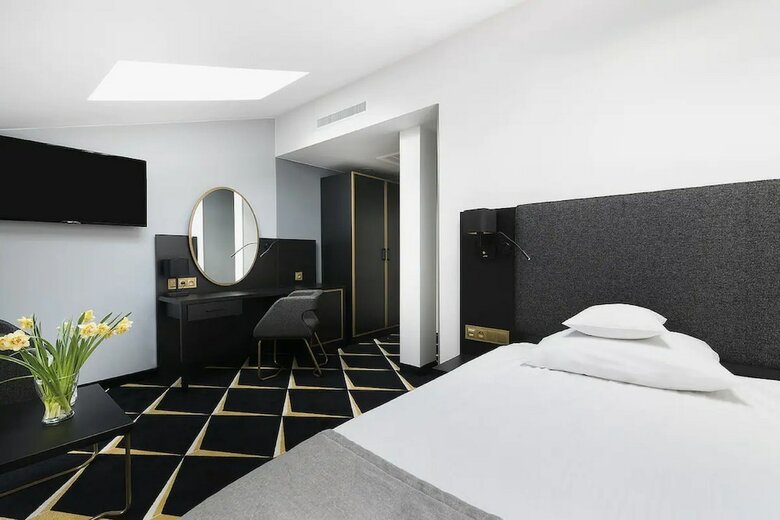 Ibb Grand Hotel Lublinianka