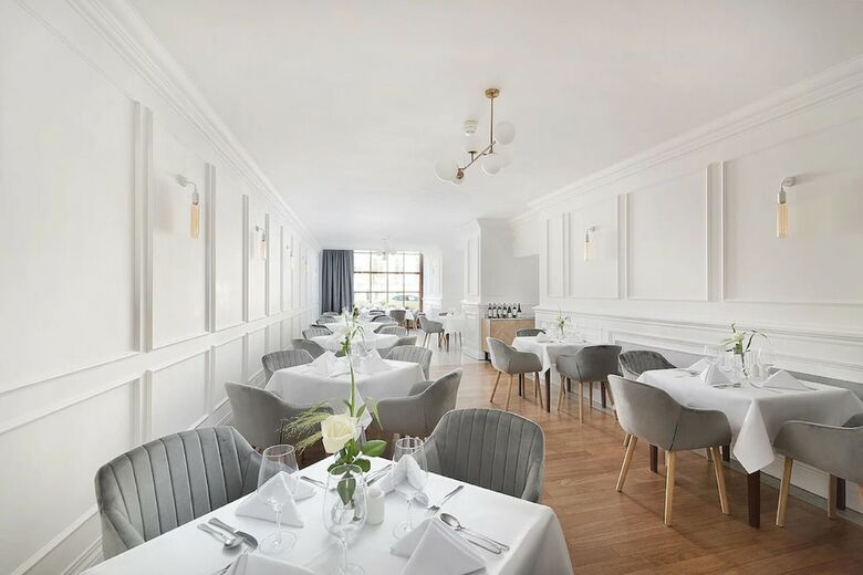 Ibb Grand Hotel Lublinianka