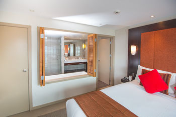 Hotel Copthorne Wellington Oriental Bay