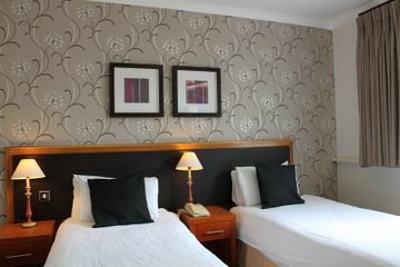 Mollington Banastre Hotel
