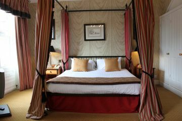 Mollington Banastre Hotel